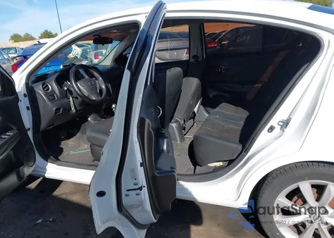 2015 Nissan Versa 1.6 Sl from USA, damaged, VIN 3N1CN7AP3FL932808